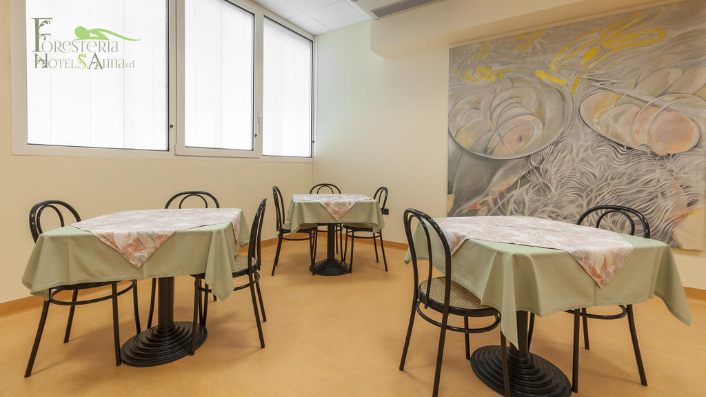 Foresteria Sant'Anna 费拉拉 外观 照片